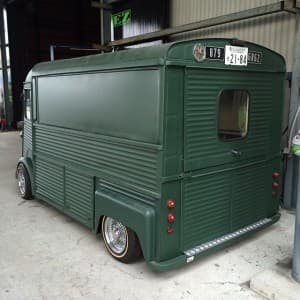 Air Lift in Japan - the dream garage?